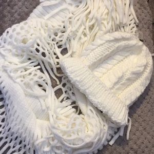 Matching Infinity Scarf and Hat